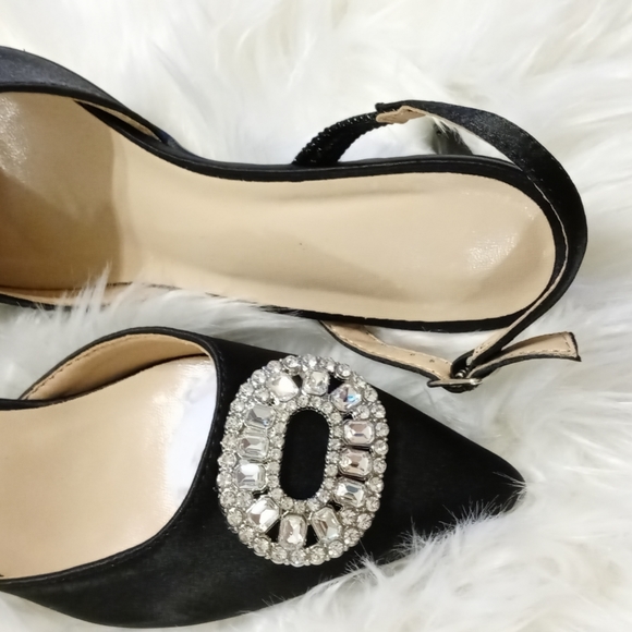 Pointed High Heel Rhinestone - Picture 3 of 7